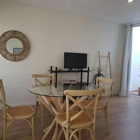 公寓 Lovely 塔维拉